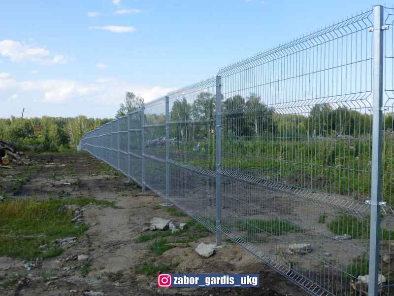 3д сетка Готовый забор для ограждения частных территорий в Усть-Каменогорске и Семее