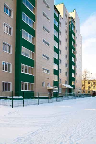 Недорогие 3д заборы из сетки со столбами и креплениями