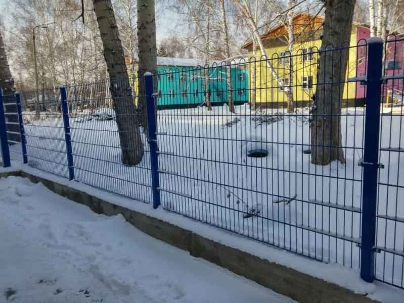 Панельные 2д ограждения для детского сада Бипек в Согре, г.Усть-Каменогорск