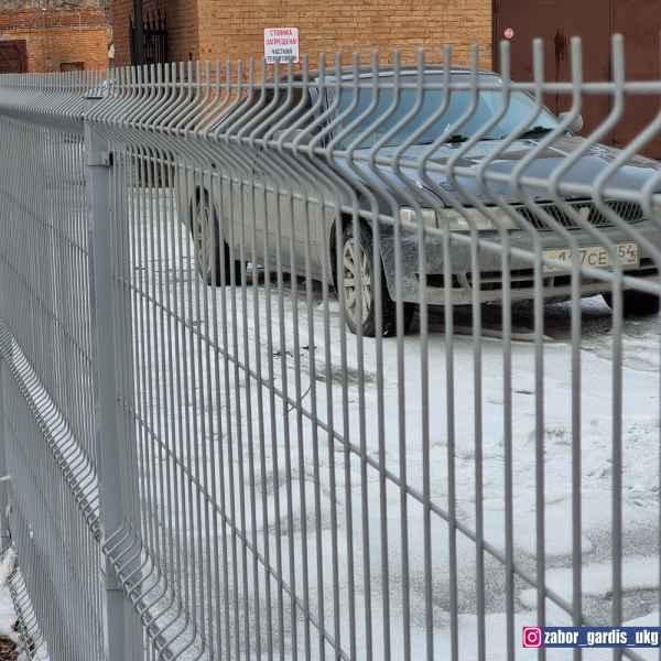 3д заборы в Оскемен и Семей. Ограждения производства Гардис из 3д сетки