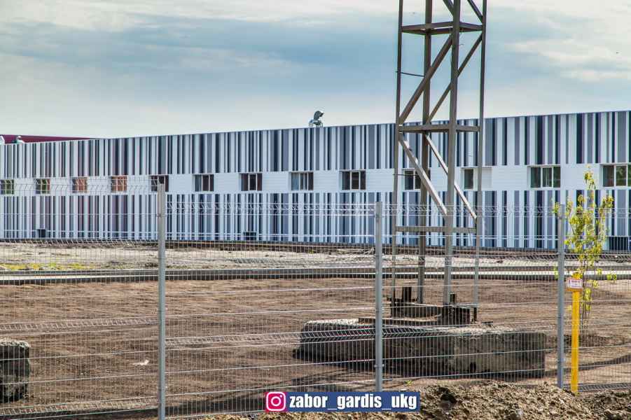 Ограждение предприятий 3д забором производство Gardis. Установка ворот и калиток