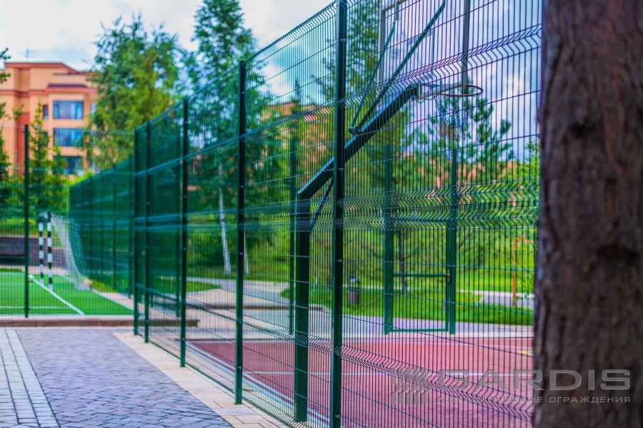 2д и 3д заборы в Усть-Каменогорске для граждения для футбольных полей и баскетбольных площадок