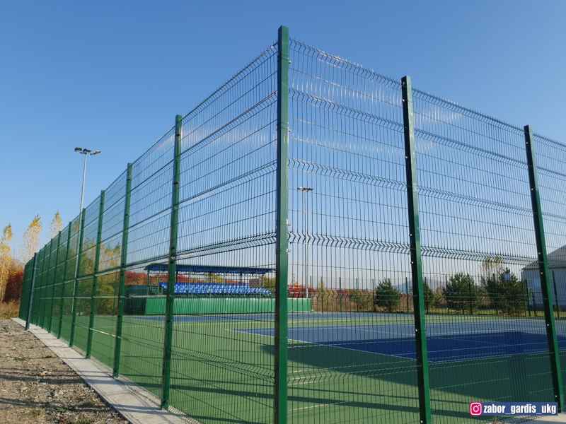 3д сетка для спортивных и детских площадок
